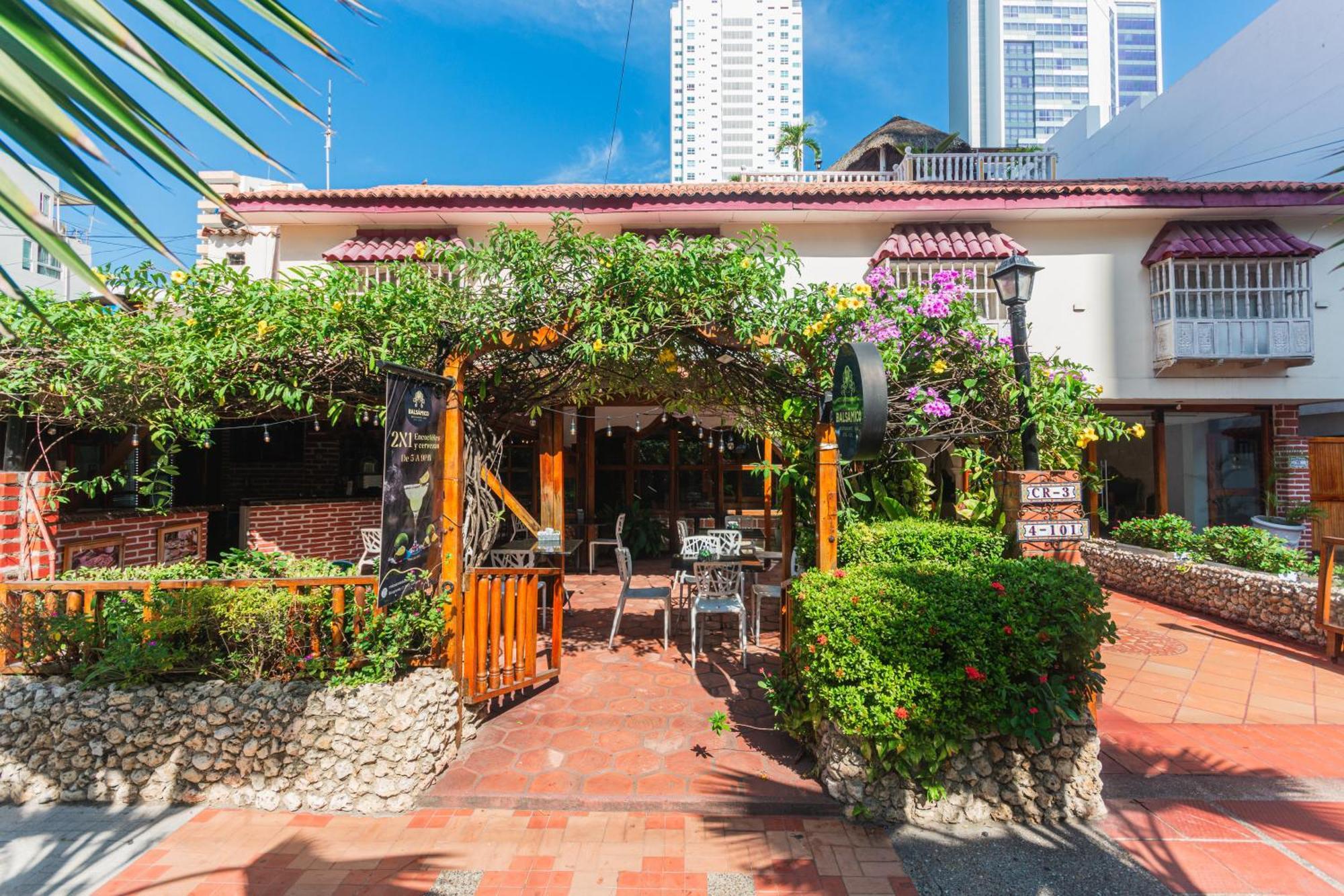 Hotel Baluarte Coast Cartagena Exterior photo