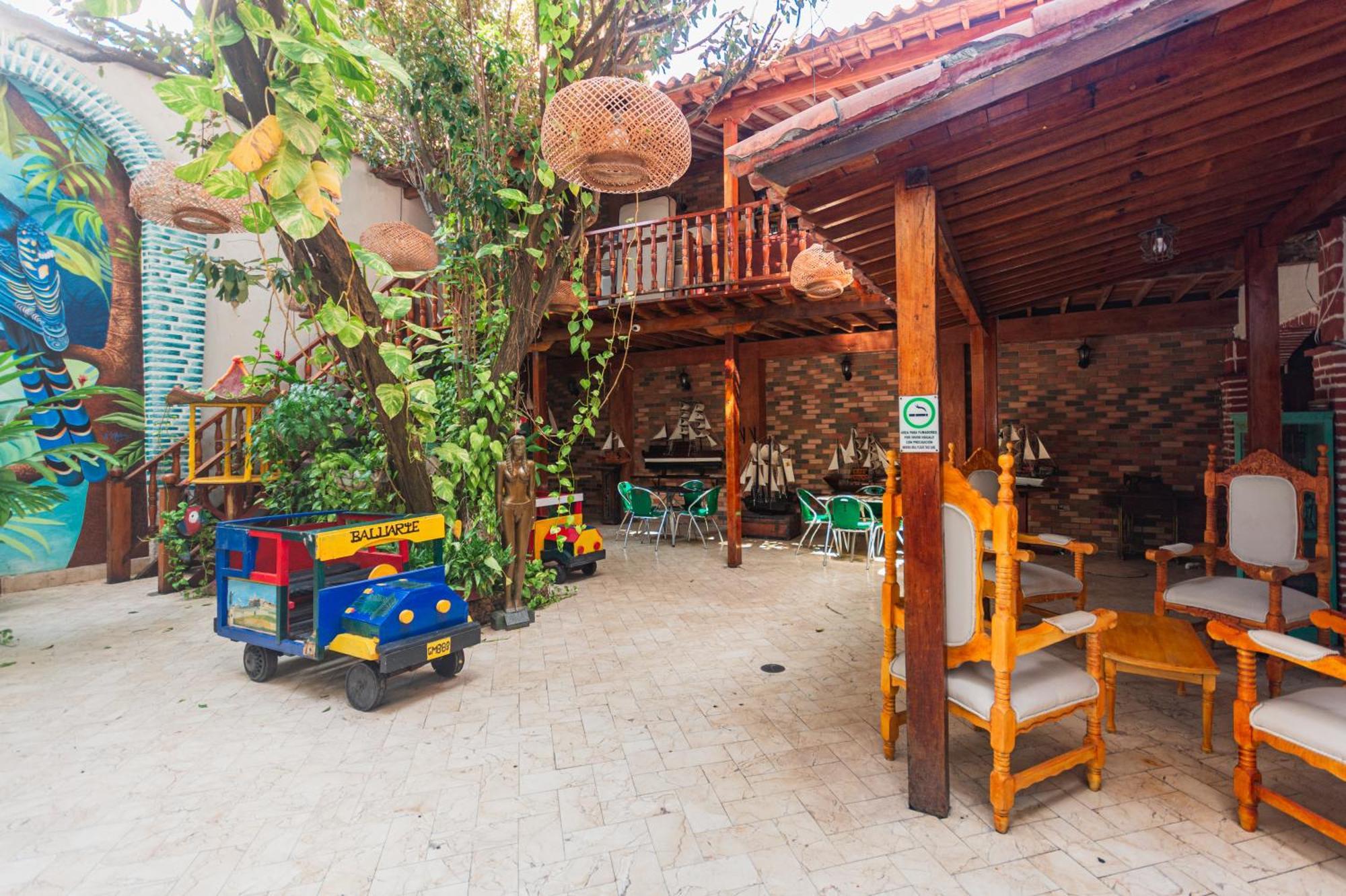 Hotel Baluarte Coast Cartagena Exterior photo