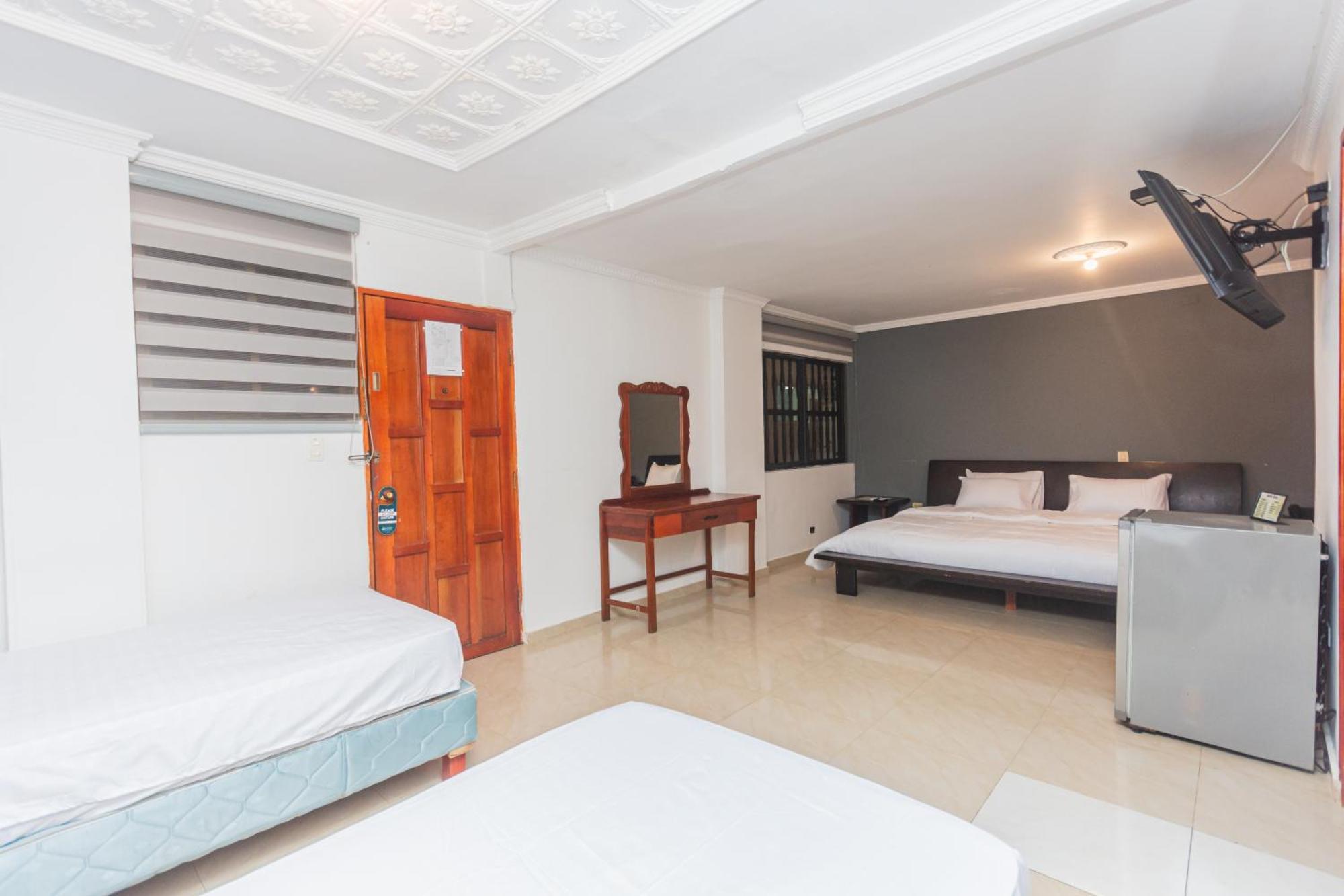 Hotel Baluarte Coast Cartagena Exterior photo